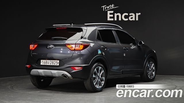 Kia Stonic 1.4 Prestige - фото 1