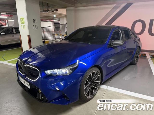 BMW M5 G90 M5 Sedan - фото 0