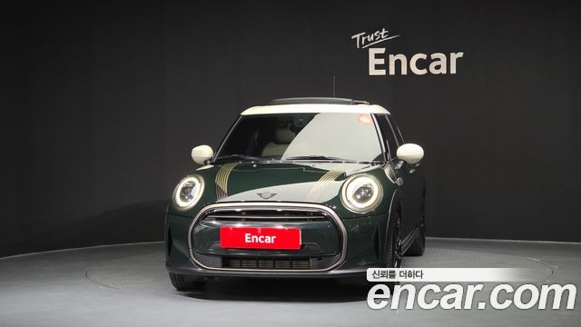 Mini Cooper 5Door Resolute Edition 3rd Gen - фото 2