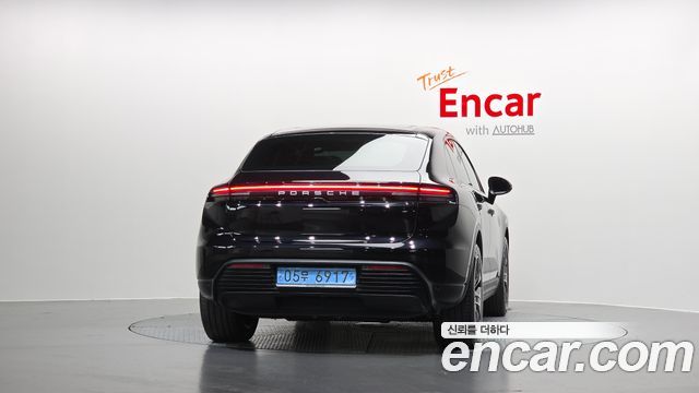 Porsche Macan EV Base - фото 3