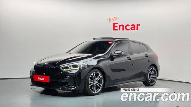 BMW 1 Series F40 120i M Sports - фото 0