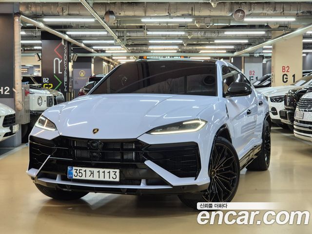 Lamborghini Urus 4.0 V8 SE - фото 0
