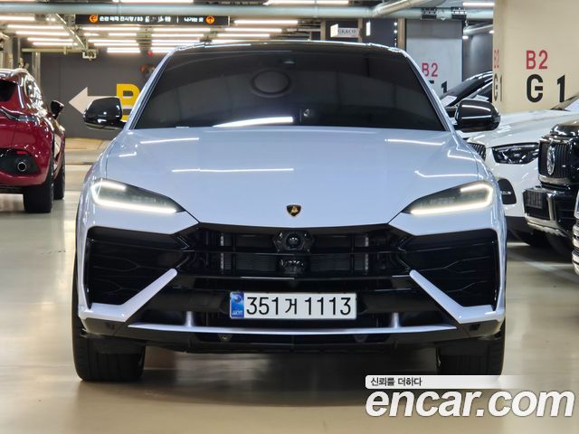 Lamborghini Urus 4.0 V8 SE - фото 1