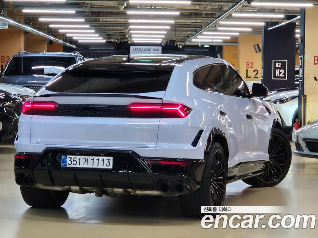 Lamborghini Urus 4.0 V8 SE - фото 2