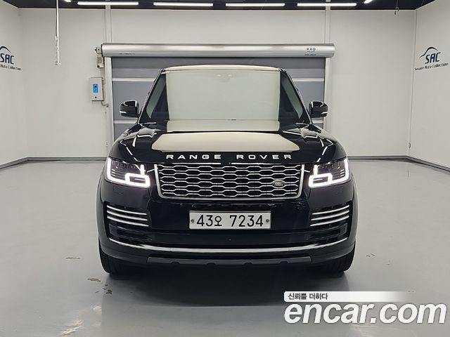 Land Rover Range Rover 4-го поколения 4.4 SDV8 AB DIESEL - фото 1