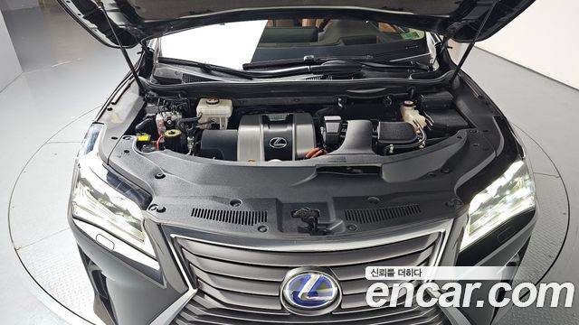Lexus RX 450h 4-го поколения Executive - фото 4