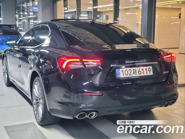Maserati Ghibli 2.0 GT 3rd - фото 4