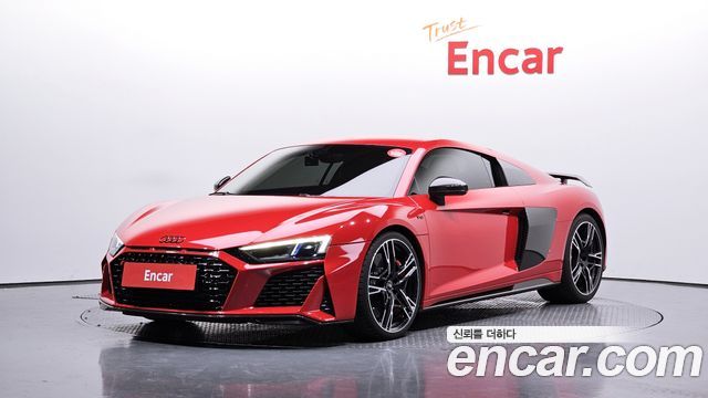 Audi R8 5.2 V10 Performance Coupe - фото 0