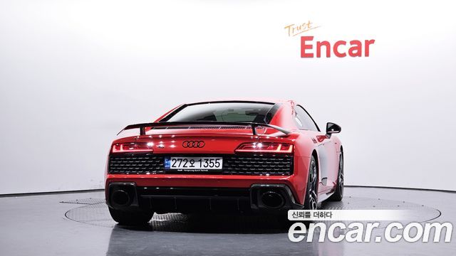Audi R8 5.2 V10 Performance Coupe - фото 3