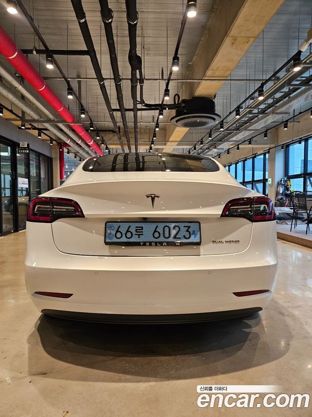 Tesla Model 3 RWD - фото 3