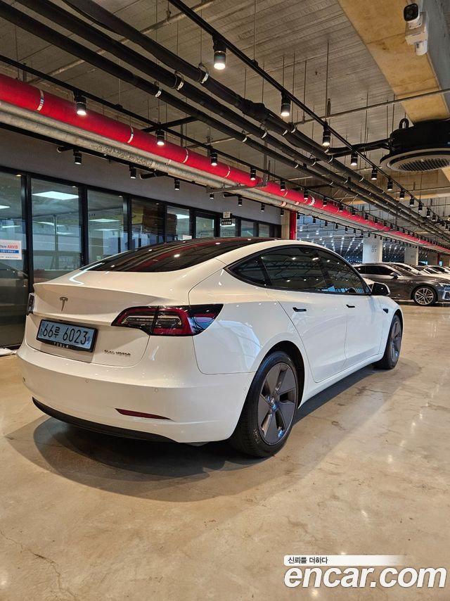 Tesla Model 3 RWD - фото 4