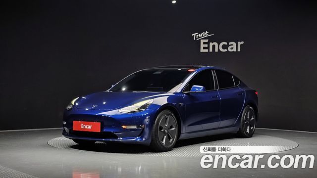 Tesla Model 3 Long Range AWD - фото 0