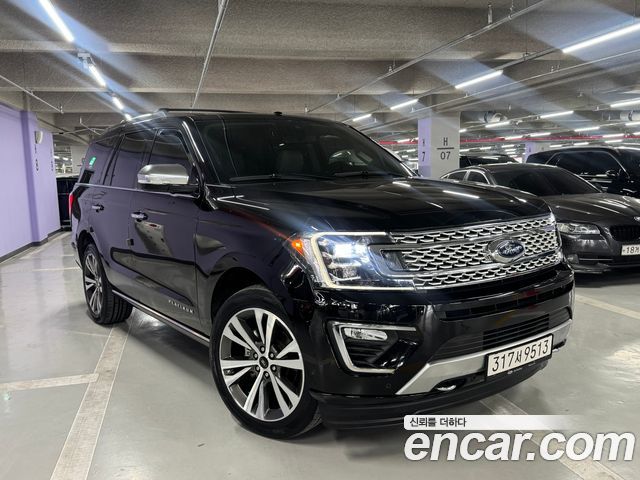 Ford Expedition Platinum 4WD 7Seater - фото 3