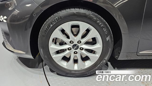 Kia K8 2.5 Gasoline 2WD Noblesse - фото 4