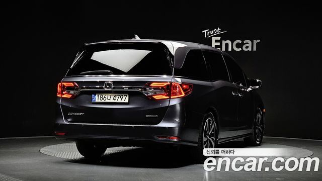 Honda Odyssey 3.5 5th - фото 1