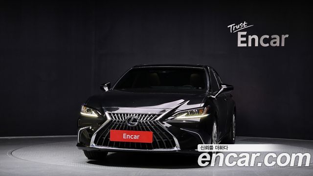 Lexus ES 7-го поколения Luxury Plus - фото 2