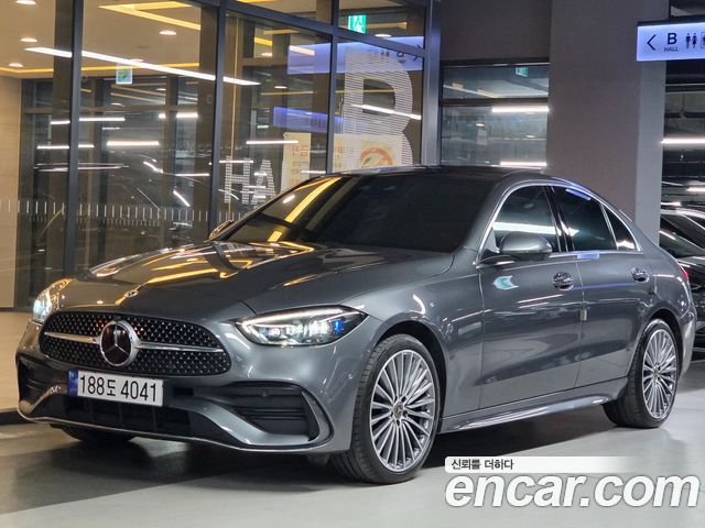 Mercedes-Benz C-Class W206 C300 AMG Line - фото 0