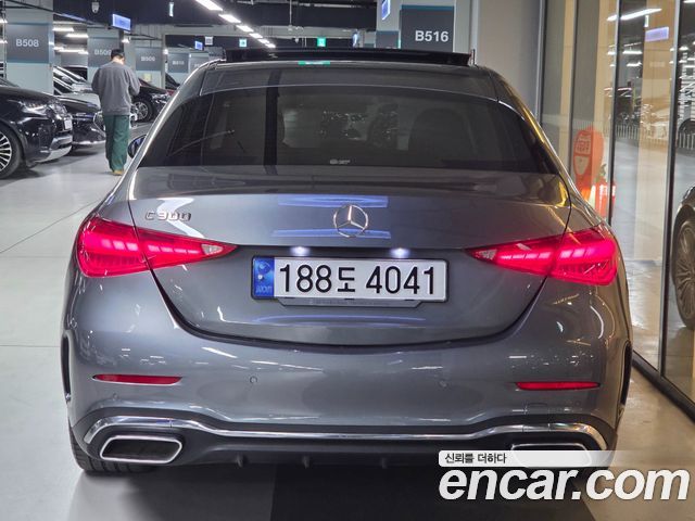 Mercedes-Benz C-Class W206 C300 AMG Line - фото 4