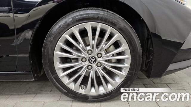 Toyota Avalon 5-го поколения 2.5 Hybrid - фото 4