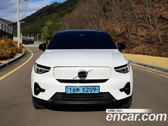 Volvo C40 Twin Ultimate - фото 3