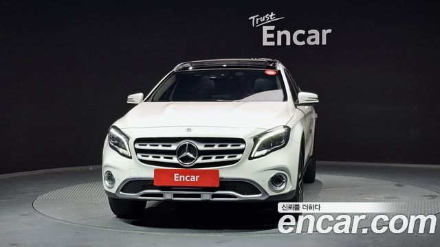 Mercedes-Benz GLA-Class X156 GLA220 Premium - фото 2