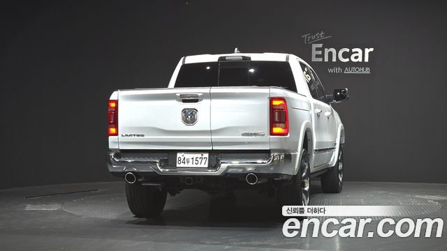 Dodge Ram Pick Up 5.7 - фото 3