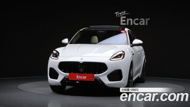 Maserati Grecale 2.0 AWD Modena - фото 2