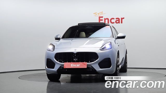 Maserati Grecale 2.0 AWD Modena - фото 2