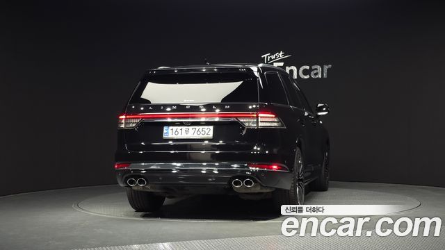 Lincoln Aviator 2-го поколения 3.0 Black Label AWD - фото 3