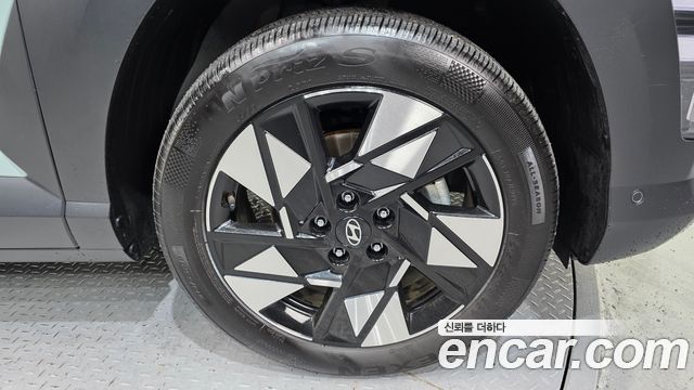 Hyundai Kona SX2 Gasoline 1.6 Turbo 2WD Premium - фото 4