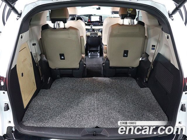 Toyota Sienna 4-го поколения 2.5 Hybrid 2WD - фото 4