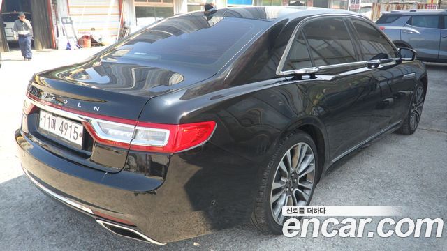 Lincoln Continental 10-го поколения 3.0 AWD - фото 3
