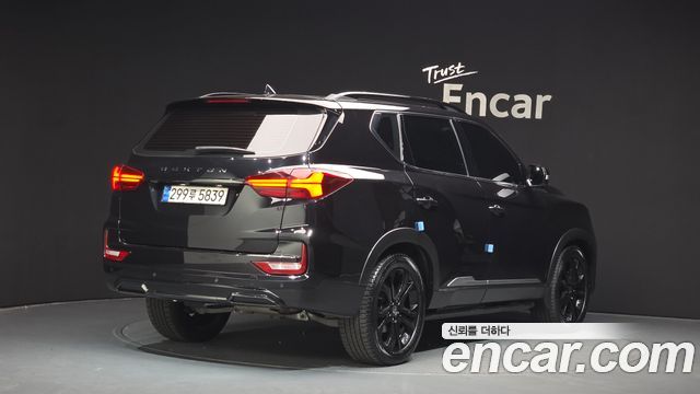 SsangYong Rexton Совершенно новый Diesel 2.2 4WD The Black - фото 1