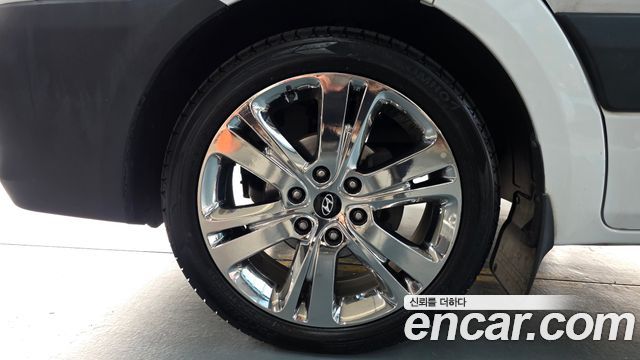 Hyundai Solati 15-seater Luxury - фото 4