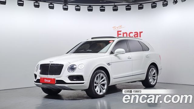 Bentley Bentayga 4.0 V8 - фото 0
