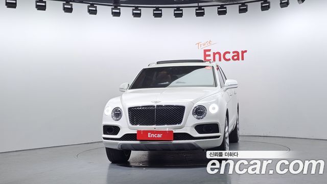 Bentley Bentayga 4.0 V8 - фото 2