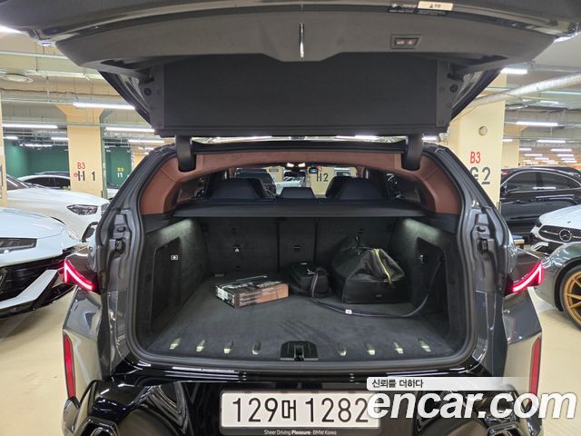 BMW XM G09 4.4 - фото 4