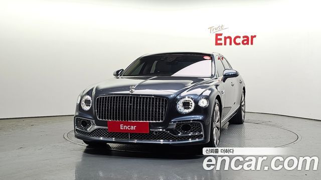 Bentley Flying Spur 3-го поколения 4.0 - фото 2
