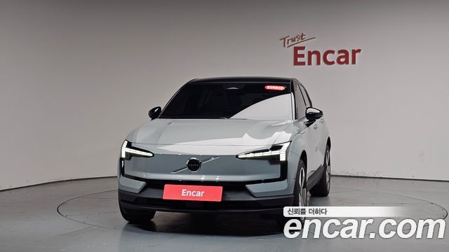 Volvo EX30 Ultra - фото 1