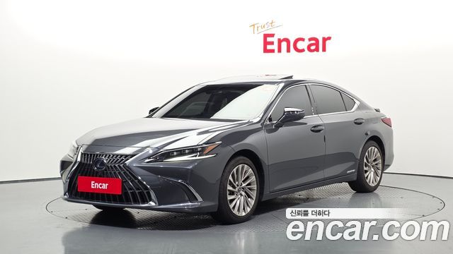 Lexus ES 7-го поколения Executive - фото 0