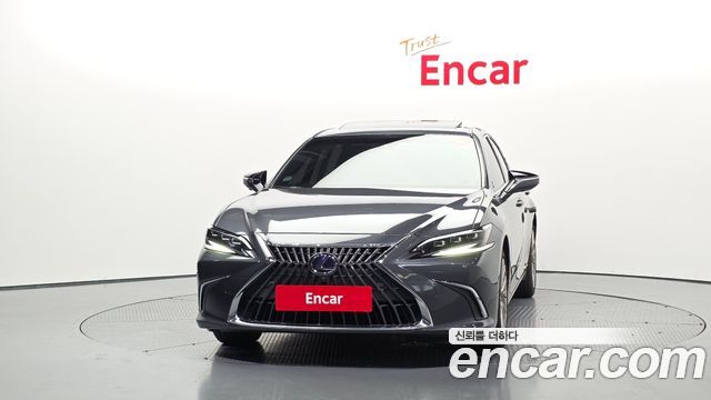 Lexus ES 7-го поколения Executive - фото 2