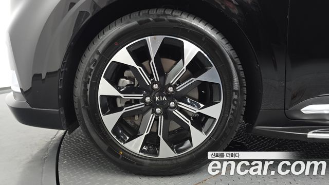 Kia Carnival 4-го поколения Gasoline 7-Seater Hi-Limousine Signature - фото 4