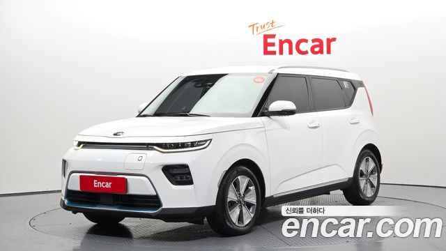 Kia Soul EV Prestige - фото 0