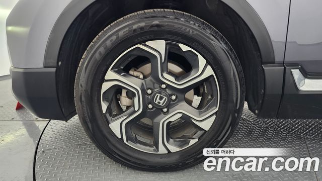 Honda CR-V 5-го поколения 1.5 Touring 4WD - фото 4