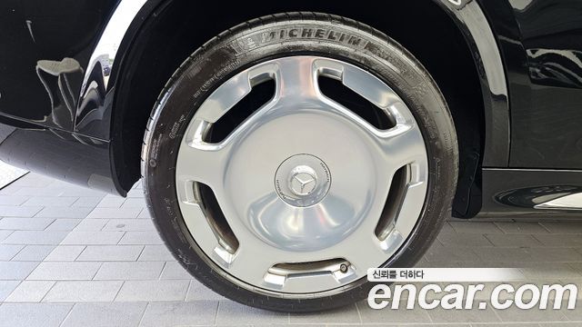 Mercedes-Benz GLS-Class X167 Maybach GLS600 4MATIC Manufakur - фото 4