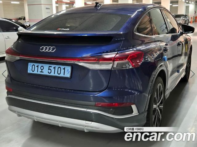 Audi Q4 e-tron F4 40 Premium Sportback - фото 3