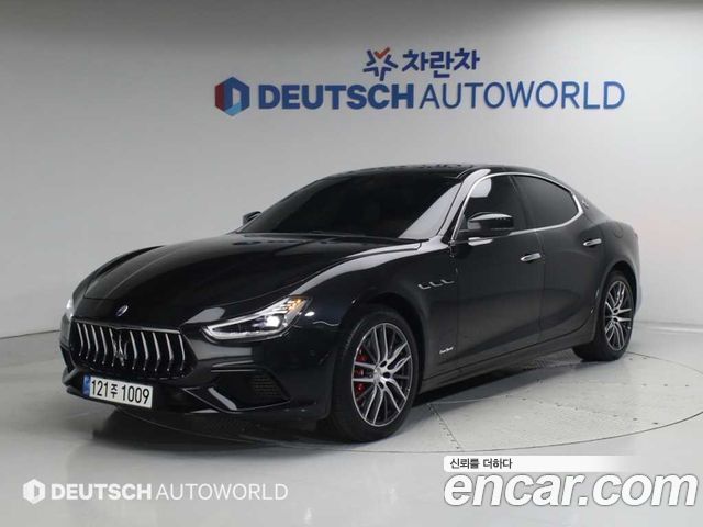 Maserati Ghibli 3.0 GranSport 3rd - фото 0