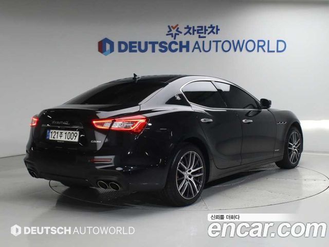 Maserati Ghibli 3.0 GranSport 3rd - фото 1