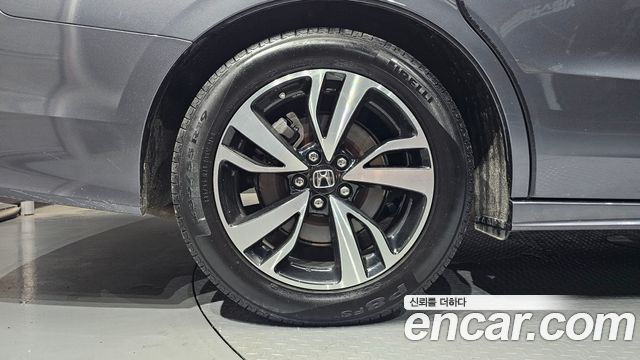 Honda Odyssey 3.5 5th - фото 4