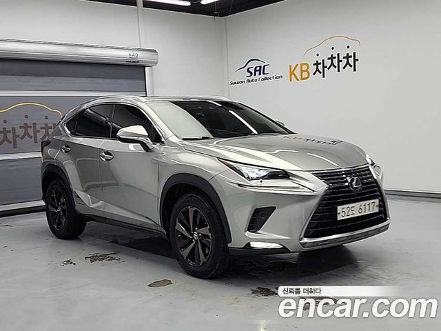 Lexus NX Executive - фото 3